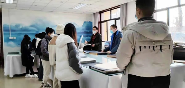 特普麗墻紙墻布-整體軟裝攜手北京服裝學(xué)院再建“產(chǎn)、學(xué)、研”創(chuàng)新合作！