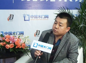 鉑勒尼木門：運用互聯網思維，用“三拖一”模式搶占市場